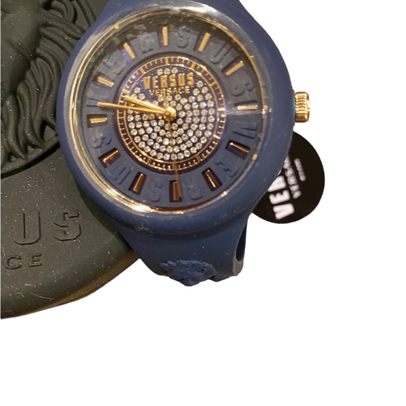Versus Versace 39MM Stainless Steel, Silicone & Crystal Watch NWT - Picture 6 of 8